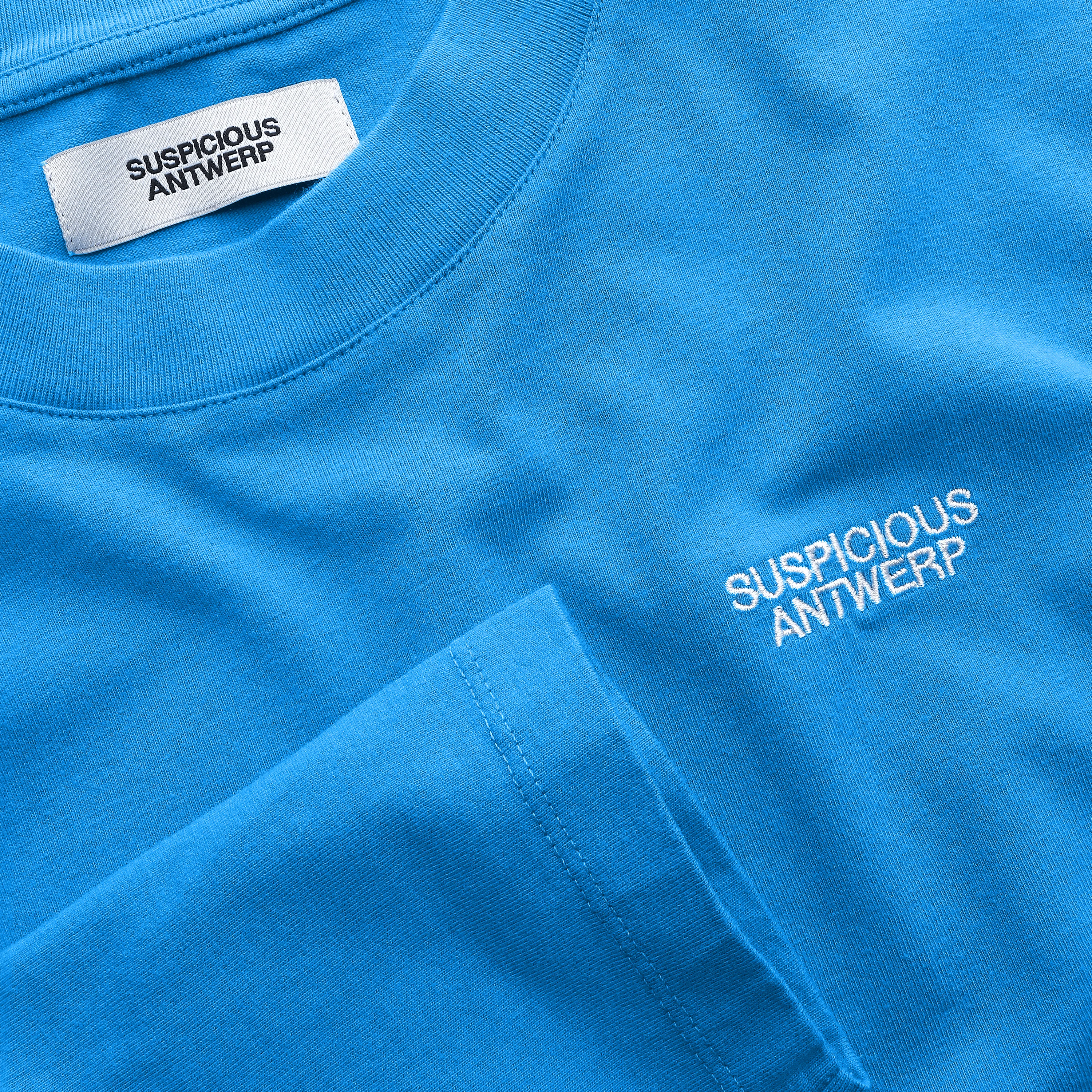 (Essentials '24) The Essentials Longsleeve - Cobalt - Image 3