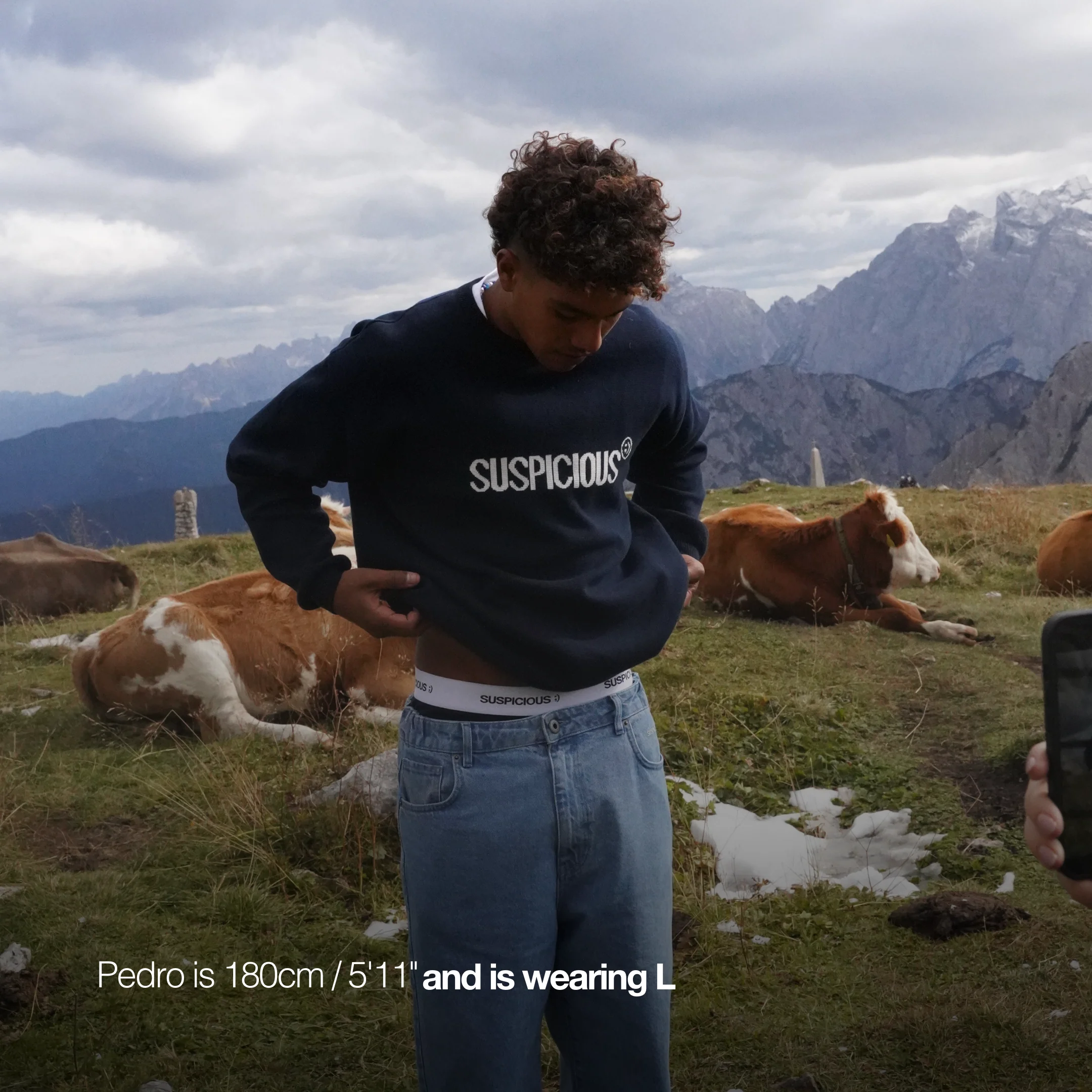 PL / The Smiley Knitted Sweat - Navy - Image 5