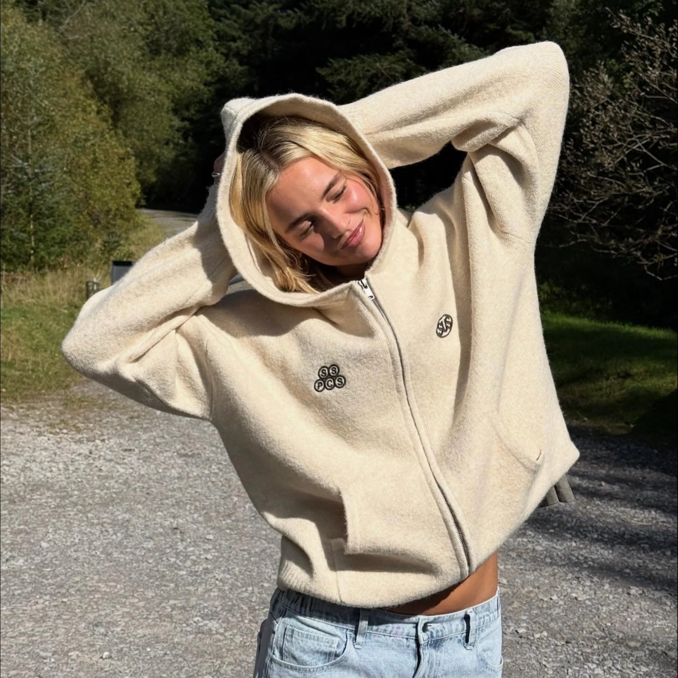 Fall / Backmark Knitted Zipped Hoodie - Dune - Image 11