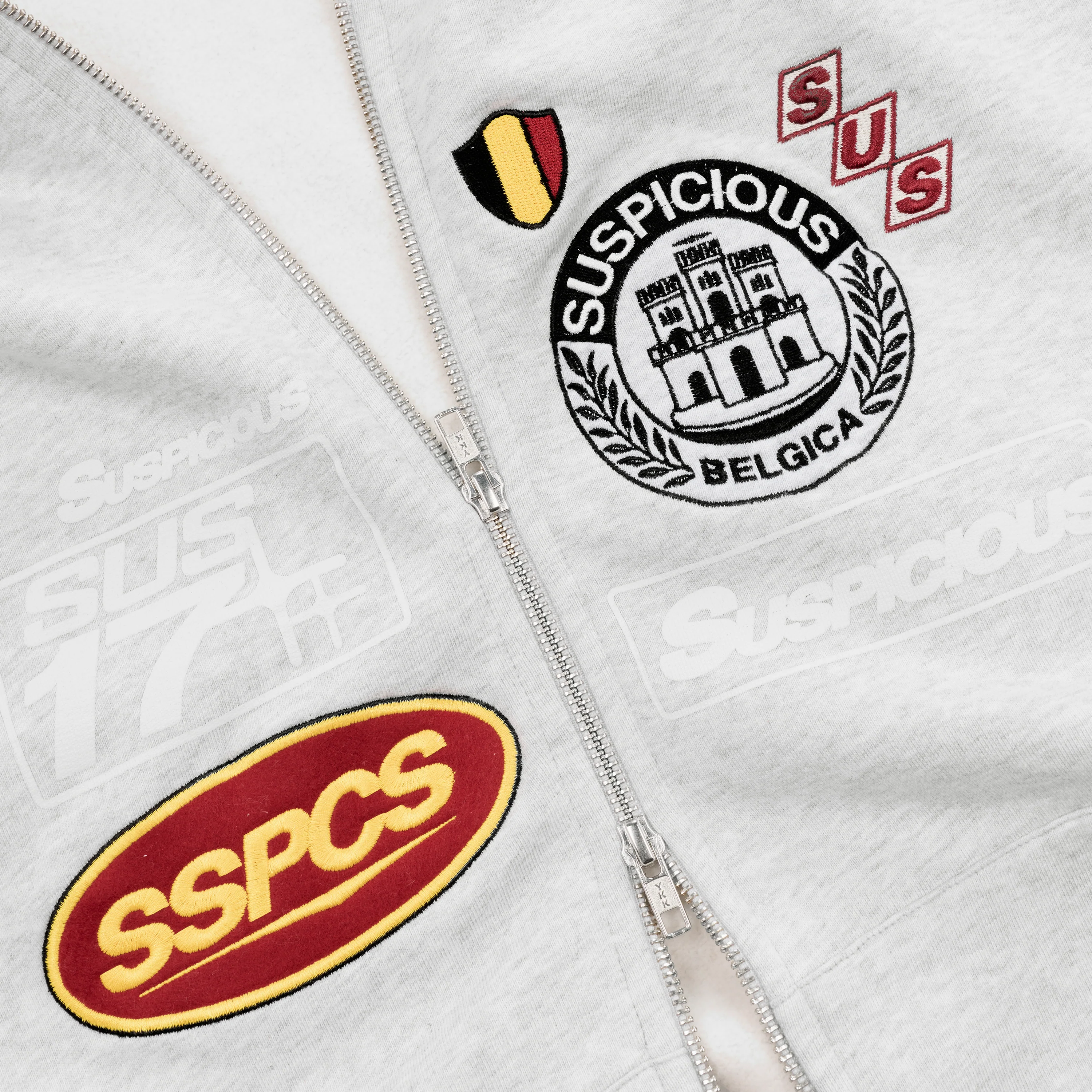 Off Season / Badge Line Up Zip-Up Hoodie - Ash - Image 4