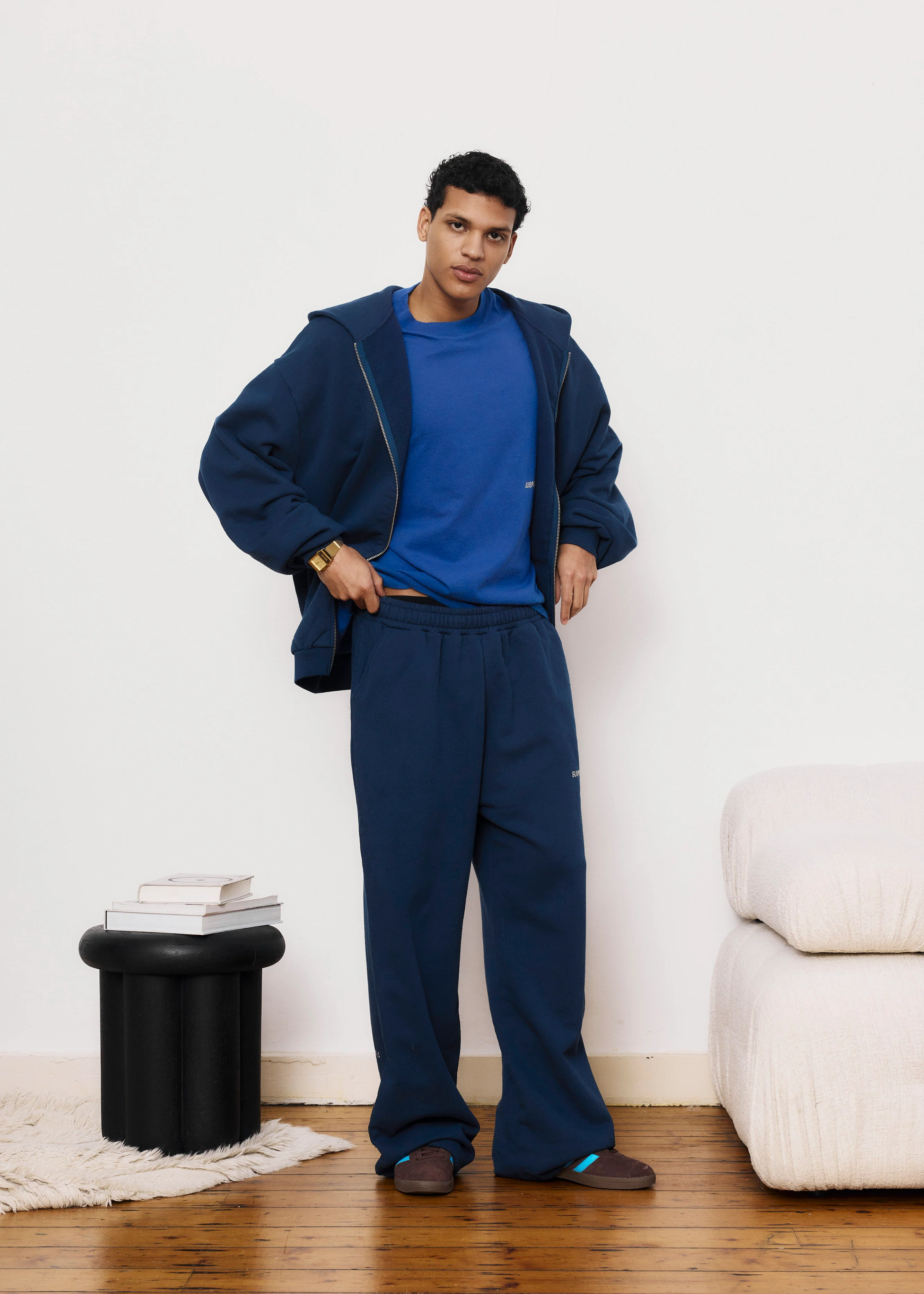 PL / The Essentials Sweatpants - Navy - Image 6