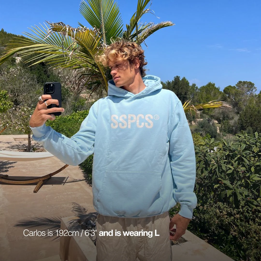 (SS24) The Smiley Hoodie - Coral Blue - Image 4