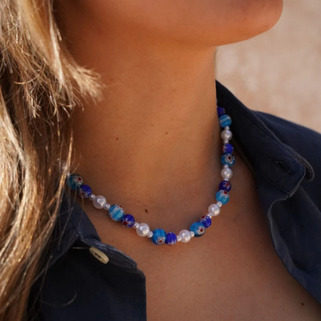 The Suspicious Necklace - Ocean - Image 2
