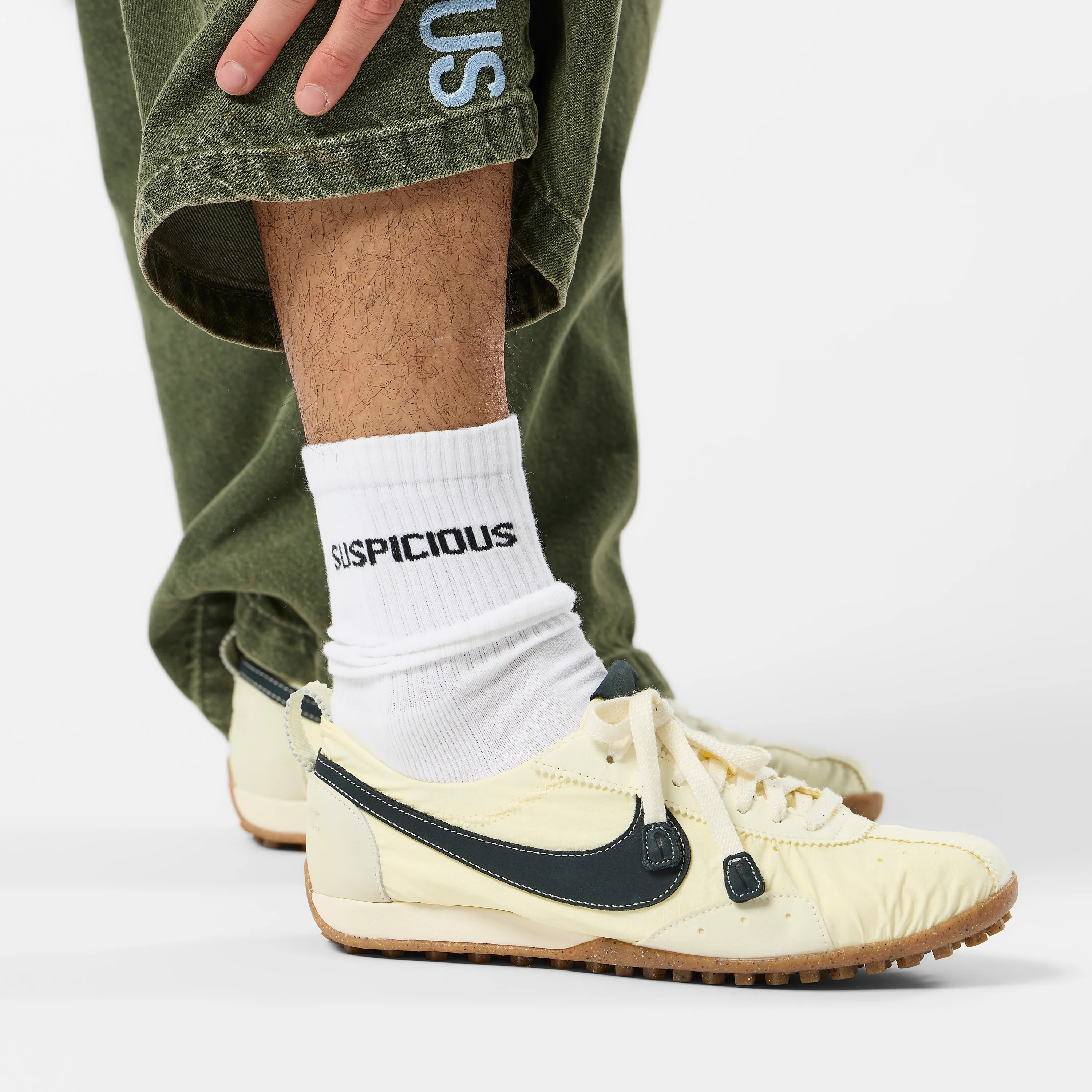 Winter1 / The Suspicious Socks - White - Image 2