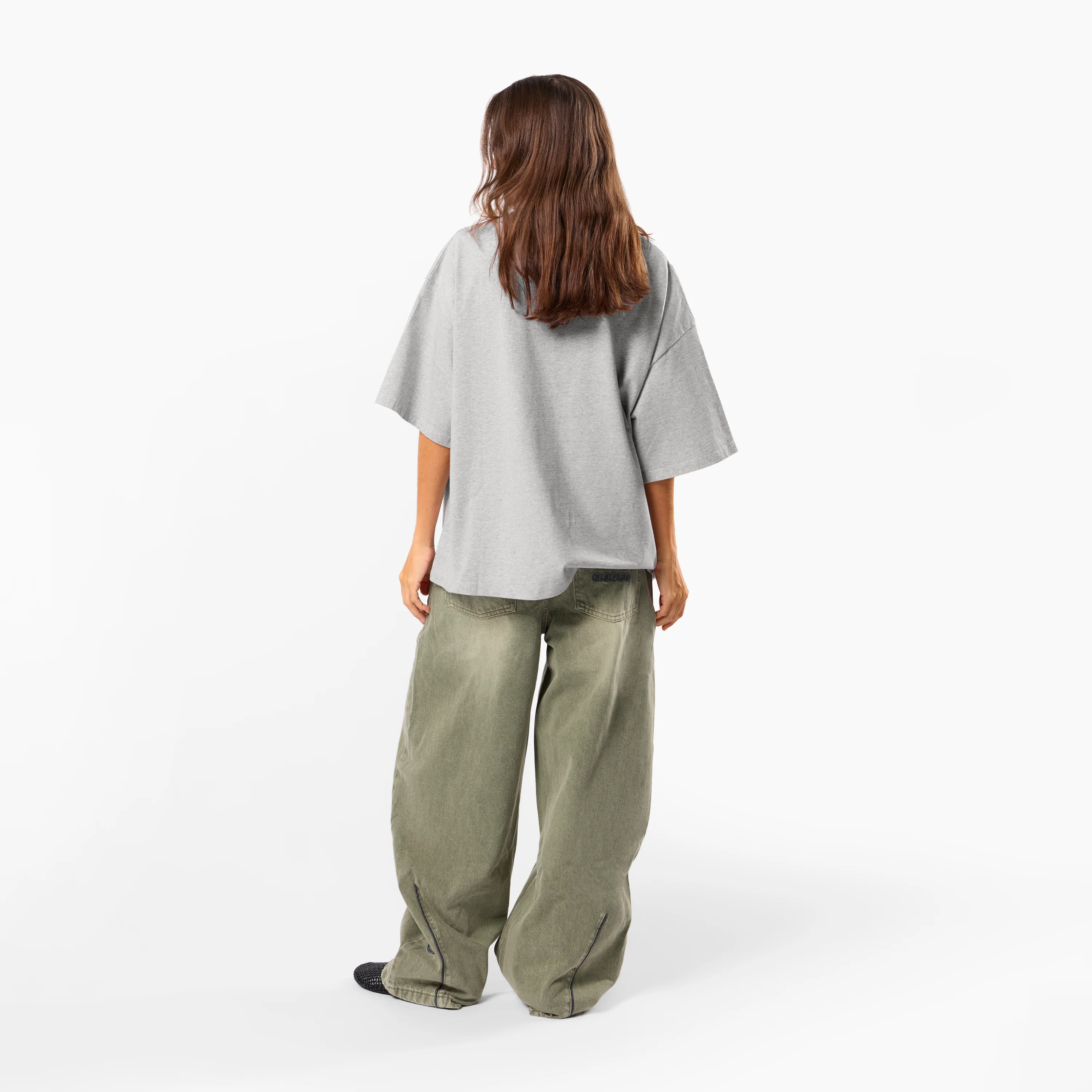 Winter3 / Badge Tee - Neutral Heather - Image 6